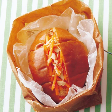 まるごとキャロットラぺとツナのサンド