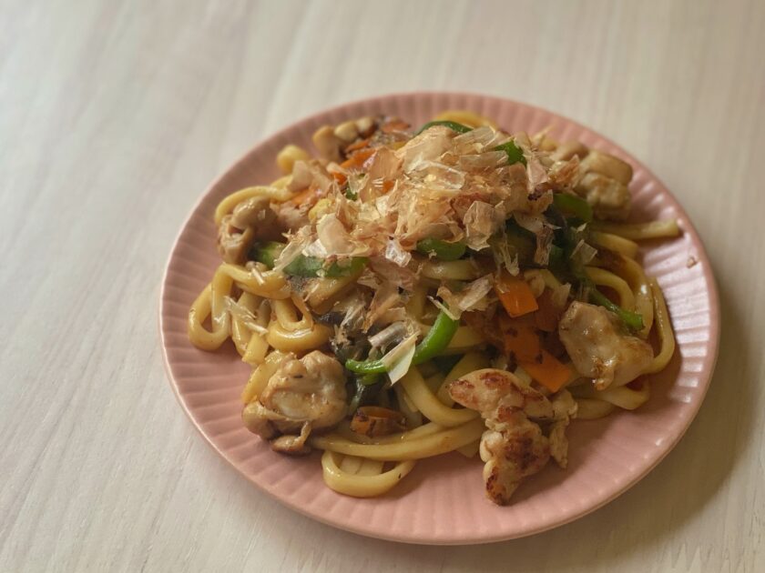 バター醤油が美味しい 焼きうどん