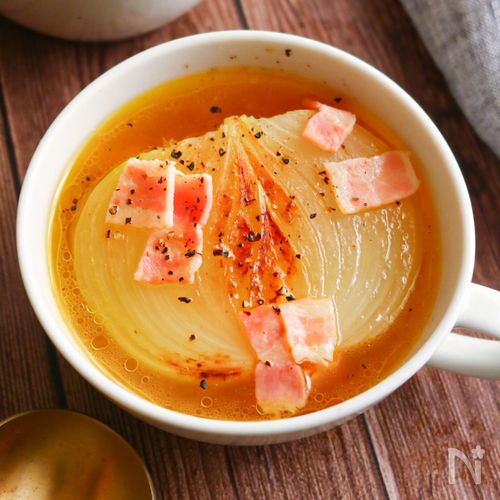 塩糀サラダチキンのコンソメスープ