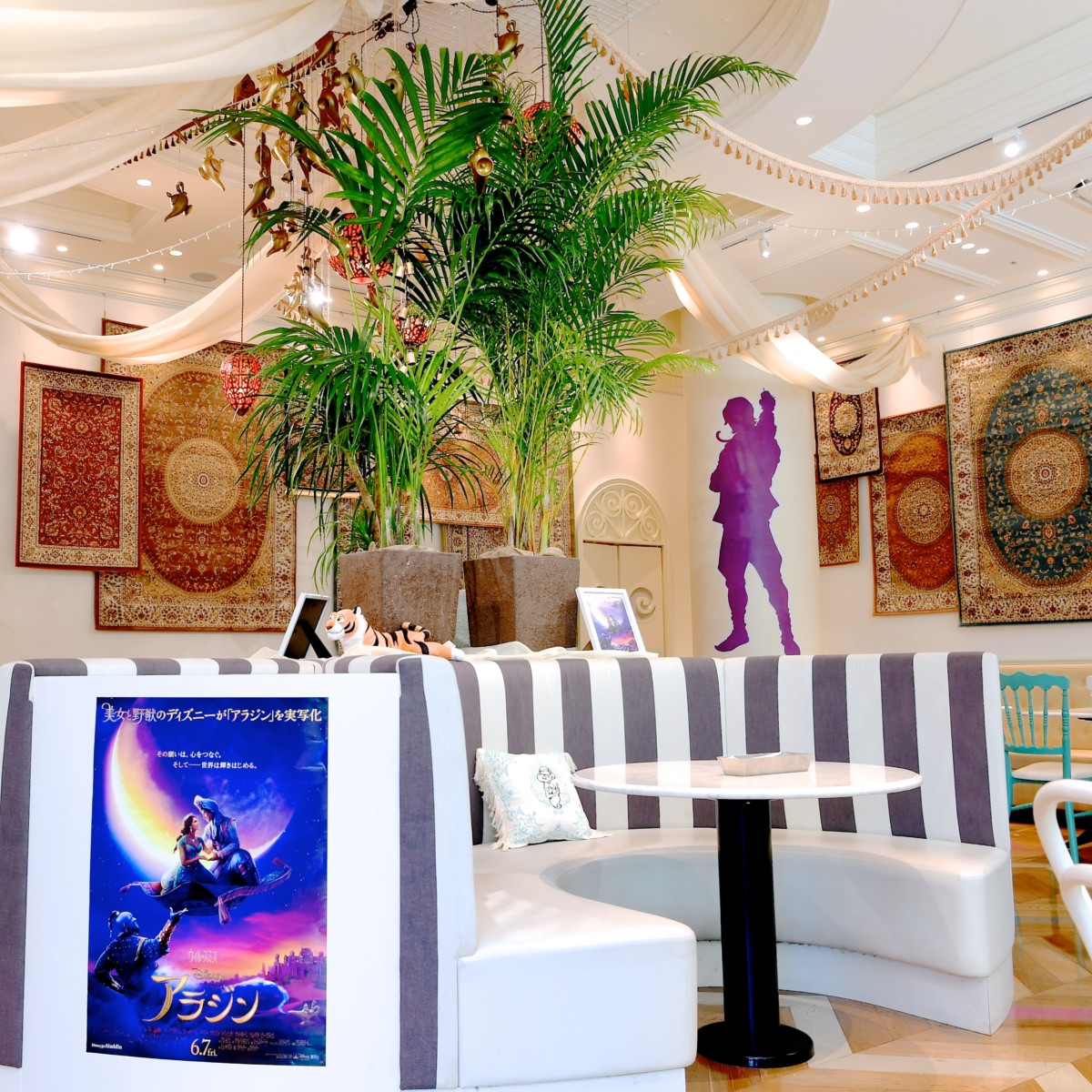 ロマンチックな『アラジン』の世界観が楽しめるカフェ！ ディズニー「アラジン」OH MY CAFE