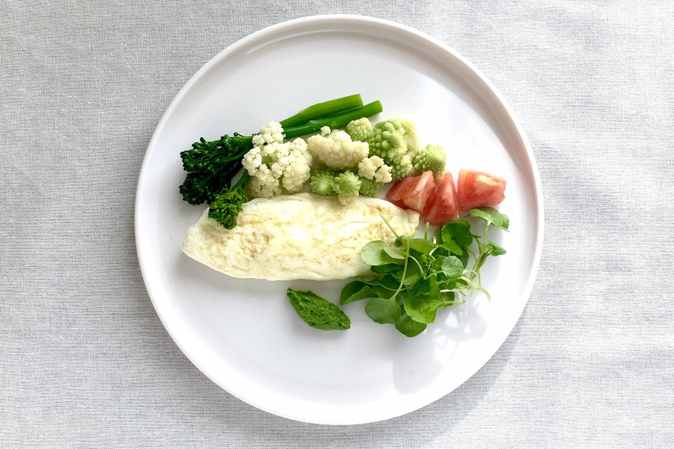 ヘルシーで簡単！卵白を使ったホワイトオムレツのレシピ