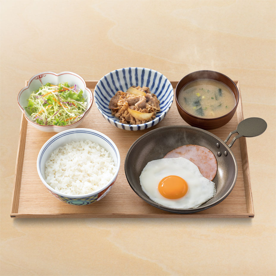 福岡小料理屋の大人気小鉢定食😍😋 どもども😆 小鉢定食が大好きで一時期小鉢にこだわりまくりだったグルスタゴチ🙏🥹です‼️😋本日は冷泉町にある超大人気の小鉢ランチに行って参りました😋✌️ ここ本当人気やけん行く時予約していくのをおすすめします😋✌️ そなお