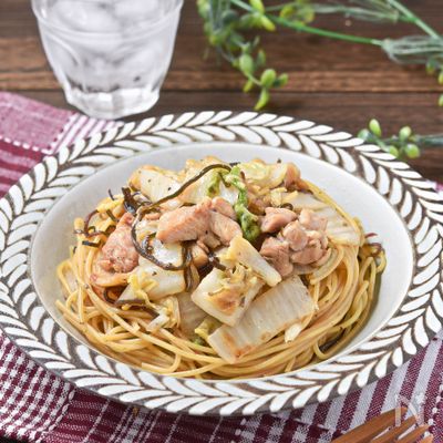 簡単ワンパンパスタ☆トマトとツナとオニオンのパスタ