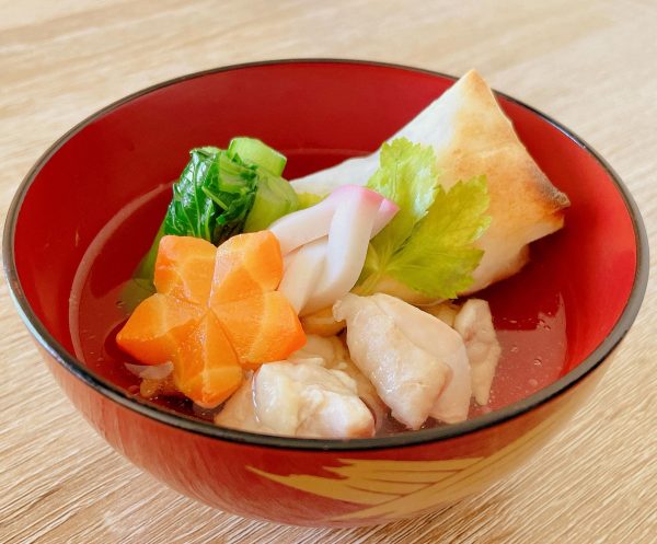 めんつゆで作る「お雑煮」のレシピ・作り方。ちょい足し味変も必見