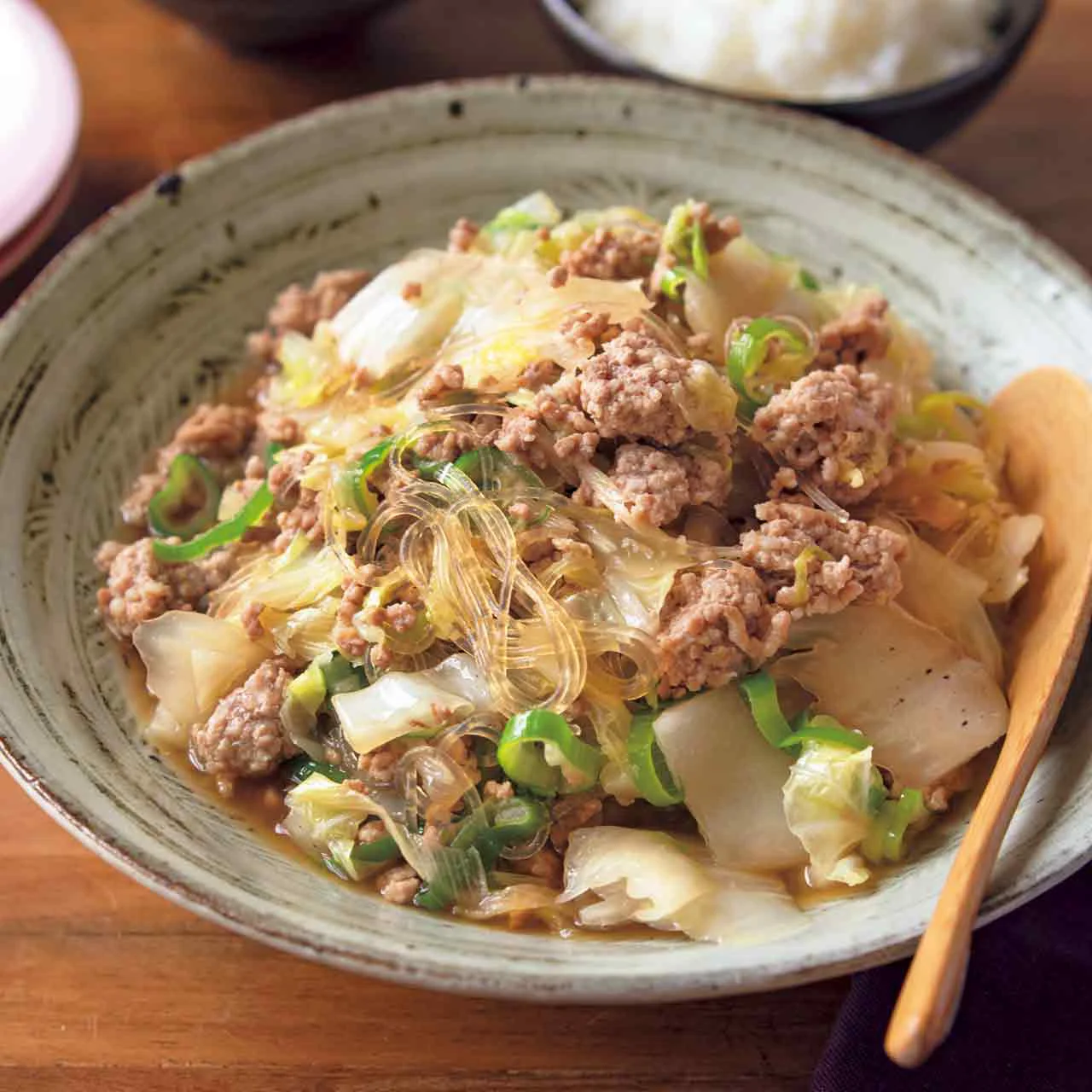 ヘルシーで簡単！ワンパン麻婆春雨の作り方