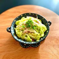 とにかく簡単！うまい！豚バラ白菜のミルフィーユ鍋風レンジ蒸し - macaroni