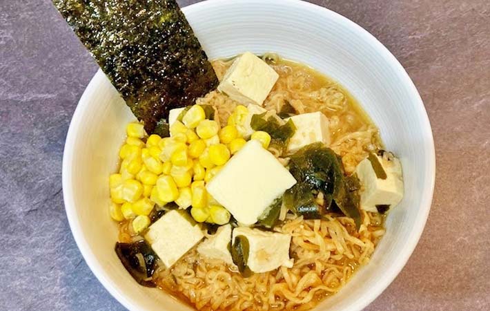 味噌汁リメイク！豚骨風スープレシピサイトNadia