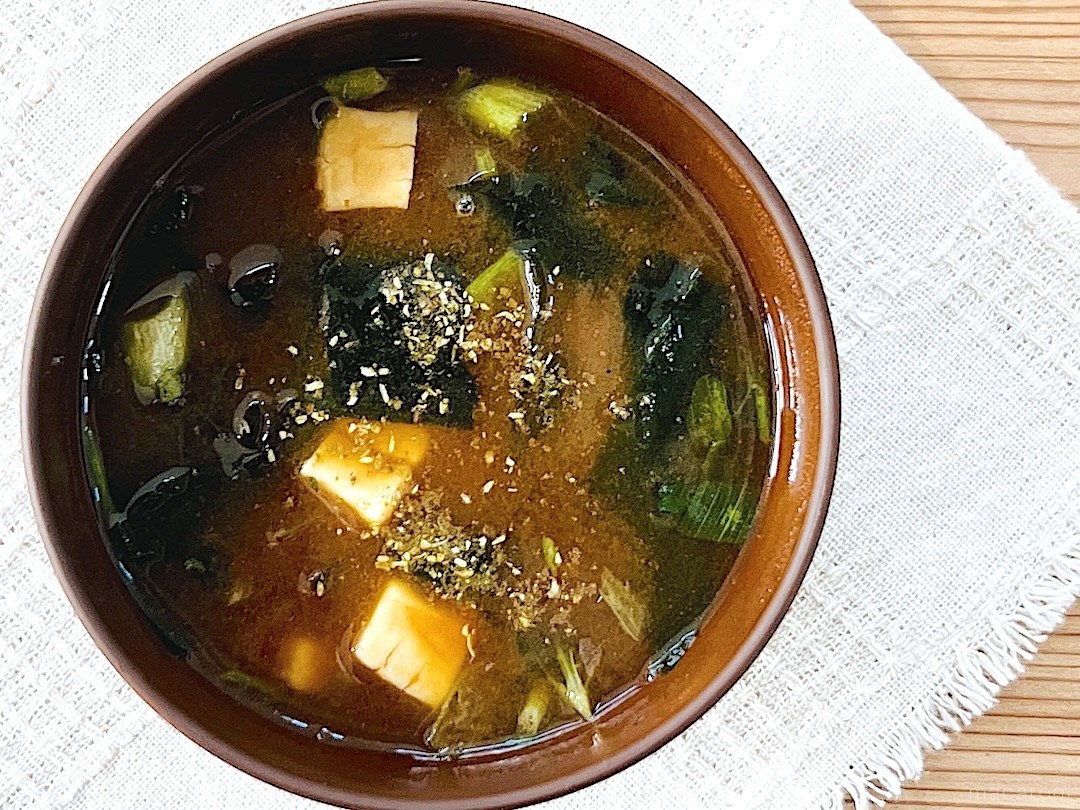 ひと振りするだけ！余らせがちな山椒の使い方に「プロの味になった」「こんな出番があったとは」 - macaroni