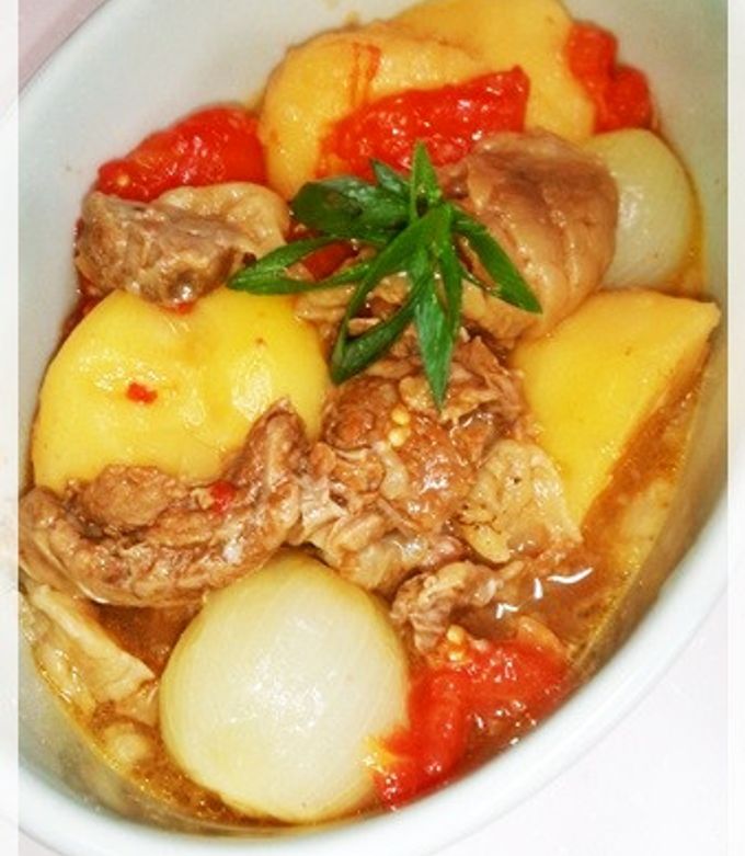 男の妄想食堂。白米に合う、トロトロにとろける「牛スジ煮込み」を作る！ – ページ 2 – 食楽web