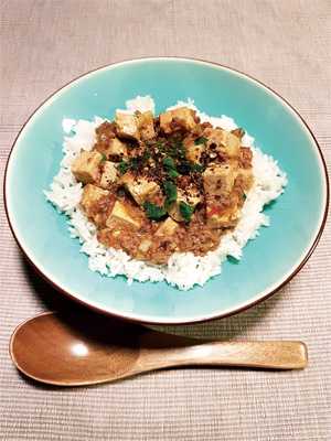 硬とうふ 袋入りくぼさんのとうふ