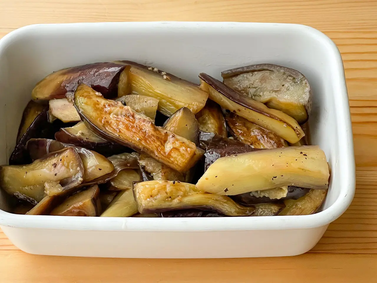 焼きなすとトマトのマリネ