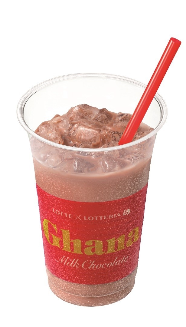 いちごの日」に合わせ、ピンクのチョコアイスが大好評につき4度目の登場！昨年SNSで話題の隠れ「ハート型いちご」入りパッケージも比率アップ 『ガーナチョコ＆クッキーサンド恋味いちご』発売株式会社ロッテのプレスリリース