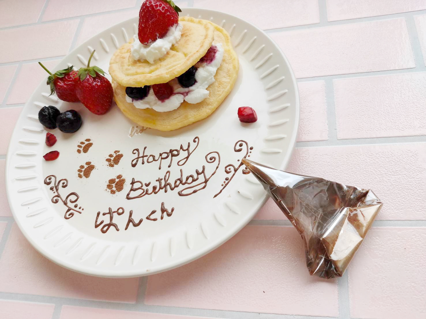 おうちで記念日ケーキプレートを作ろう！簡単に作れるキットが登場TABIZINE～人生に旅心を～