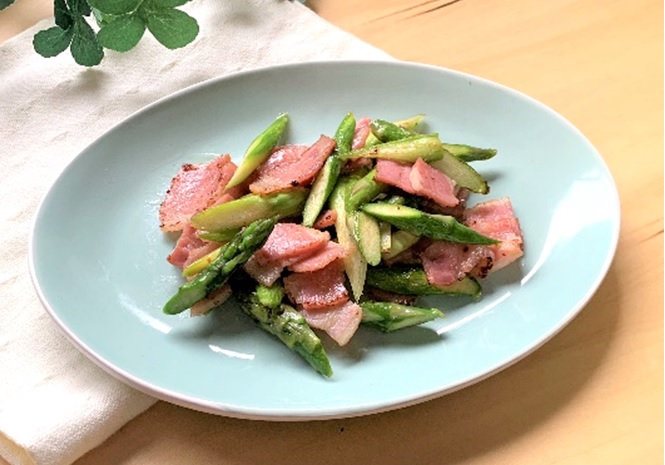 途中で洗わず2品作る！「鶏となすのポン酢照り焼き」「アスパラ卵炒め」弁当 - 朝時間.jp