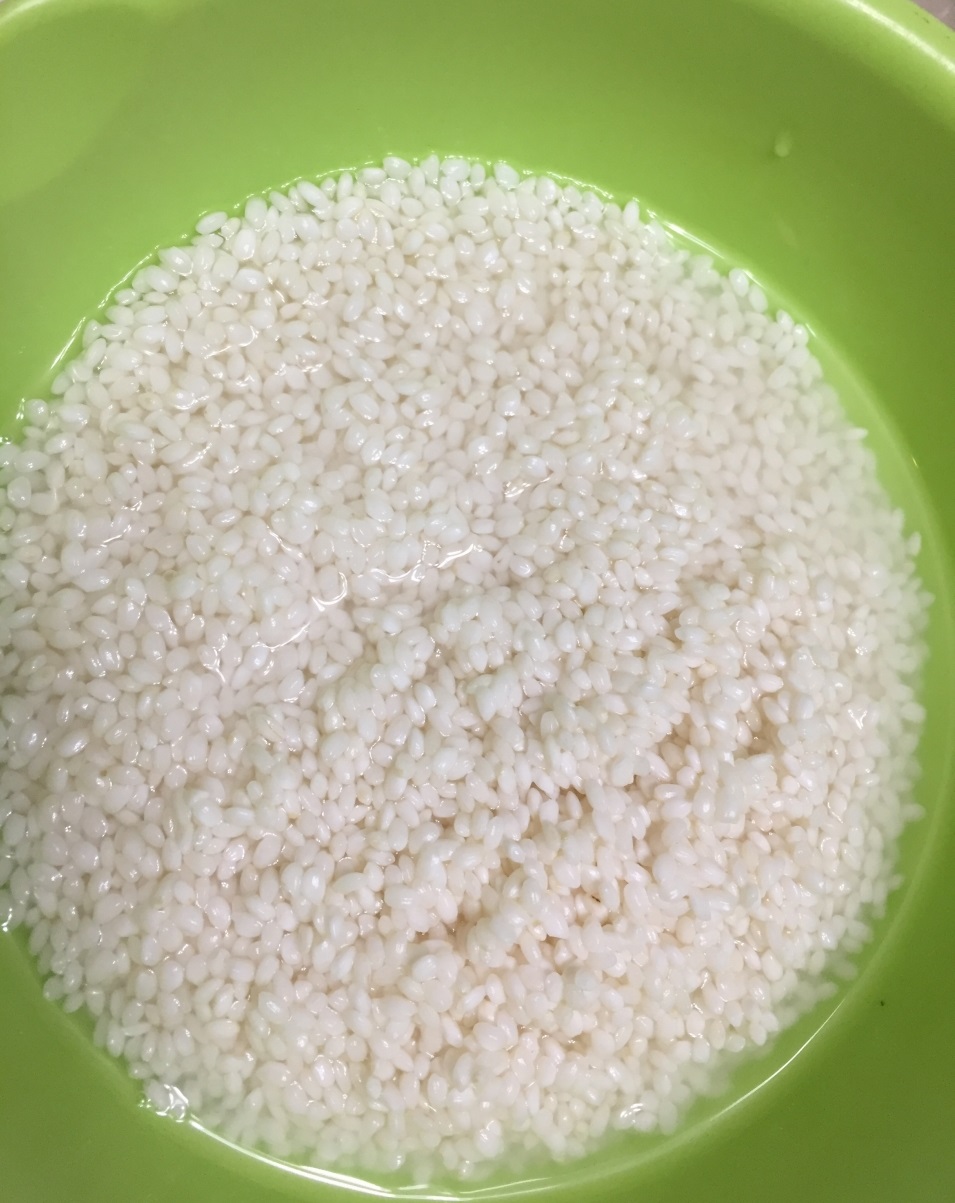 お餅で作る炊き込みご飯のレシピとアレンジ方法