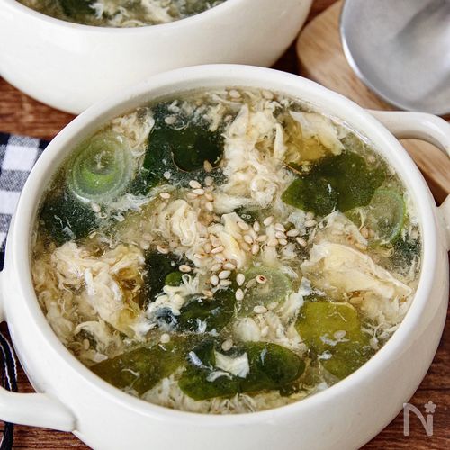 おうちにある「乾燥わかめ」と「卵」をつかってレンジで5分簡単「わかめと卵の中華スープ」レシピ