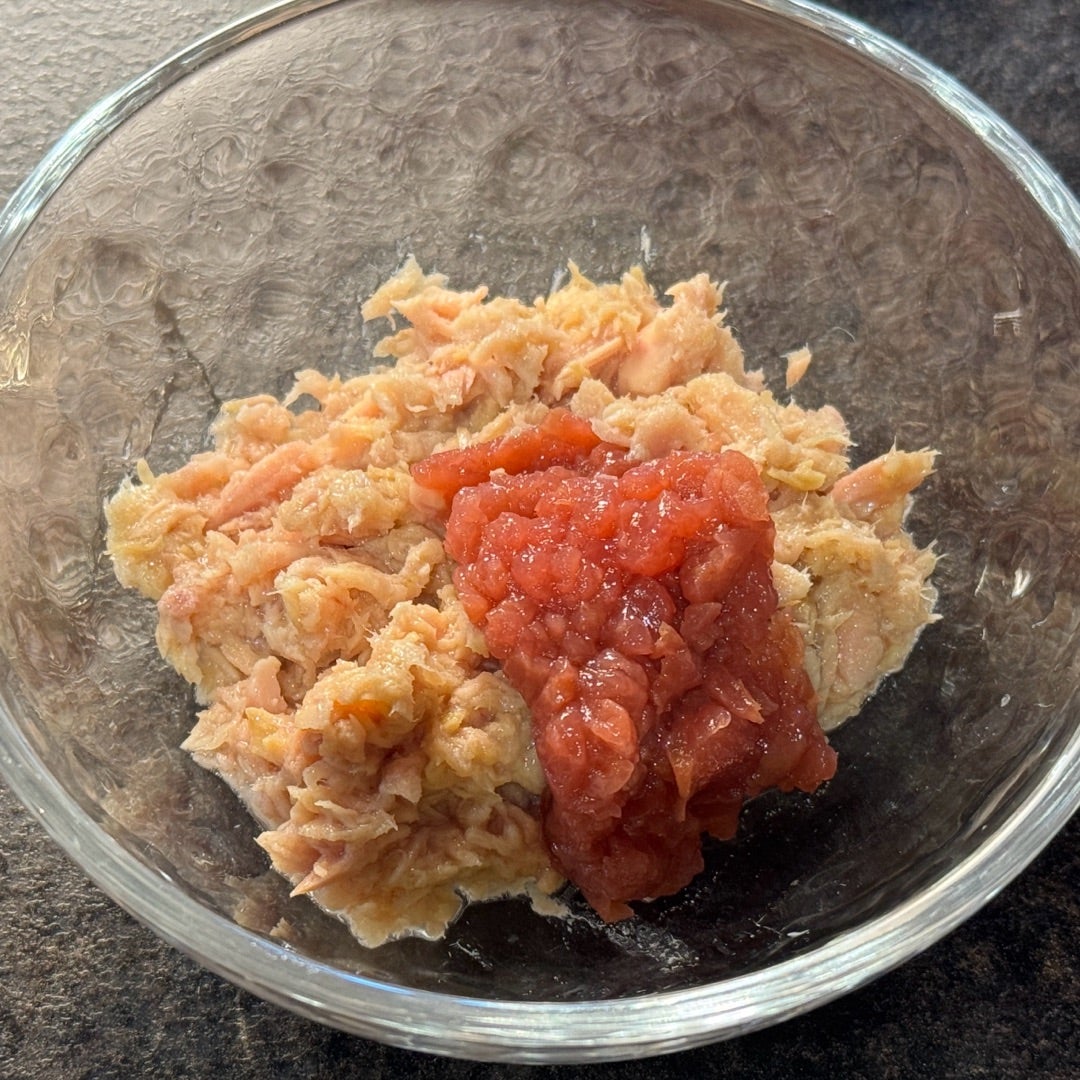 鶏肉と長芋の梅しそ春巻きクラシル