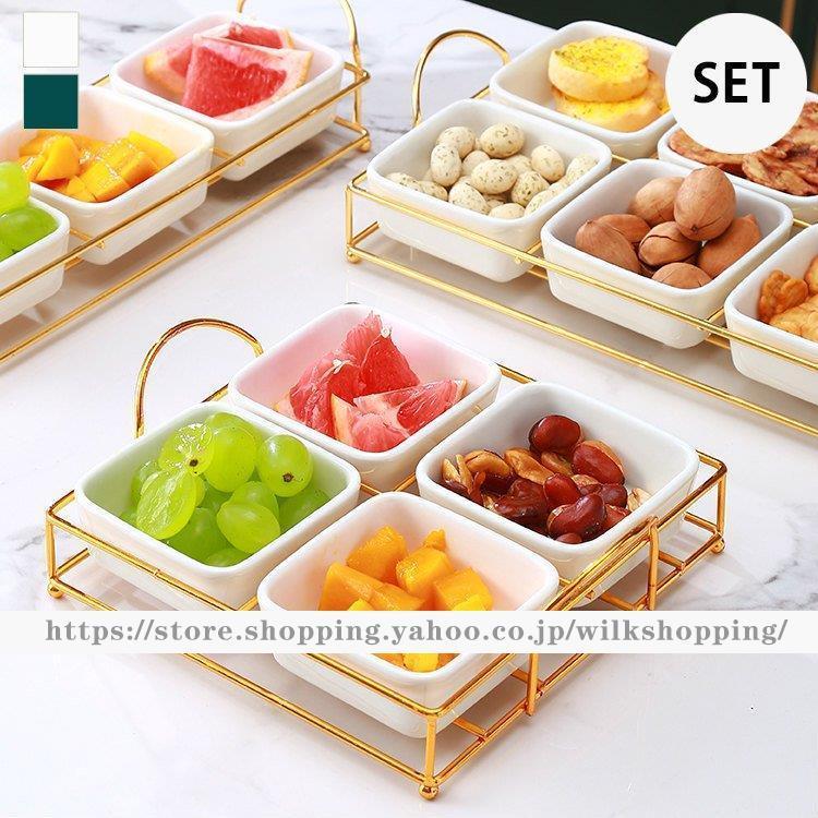 お菓子のイラスト素材チョコレート プレートの素材のコレクションですデザイナーのためのチョコレートの材料お祝いの装飾 -お祝いのベクターアート素材や画像を多数ご用意 - iStock