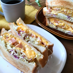 まんぷくホットサンド部 とろけるチーズのツナたまパニーニ