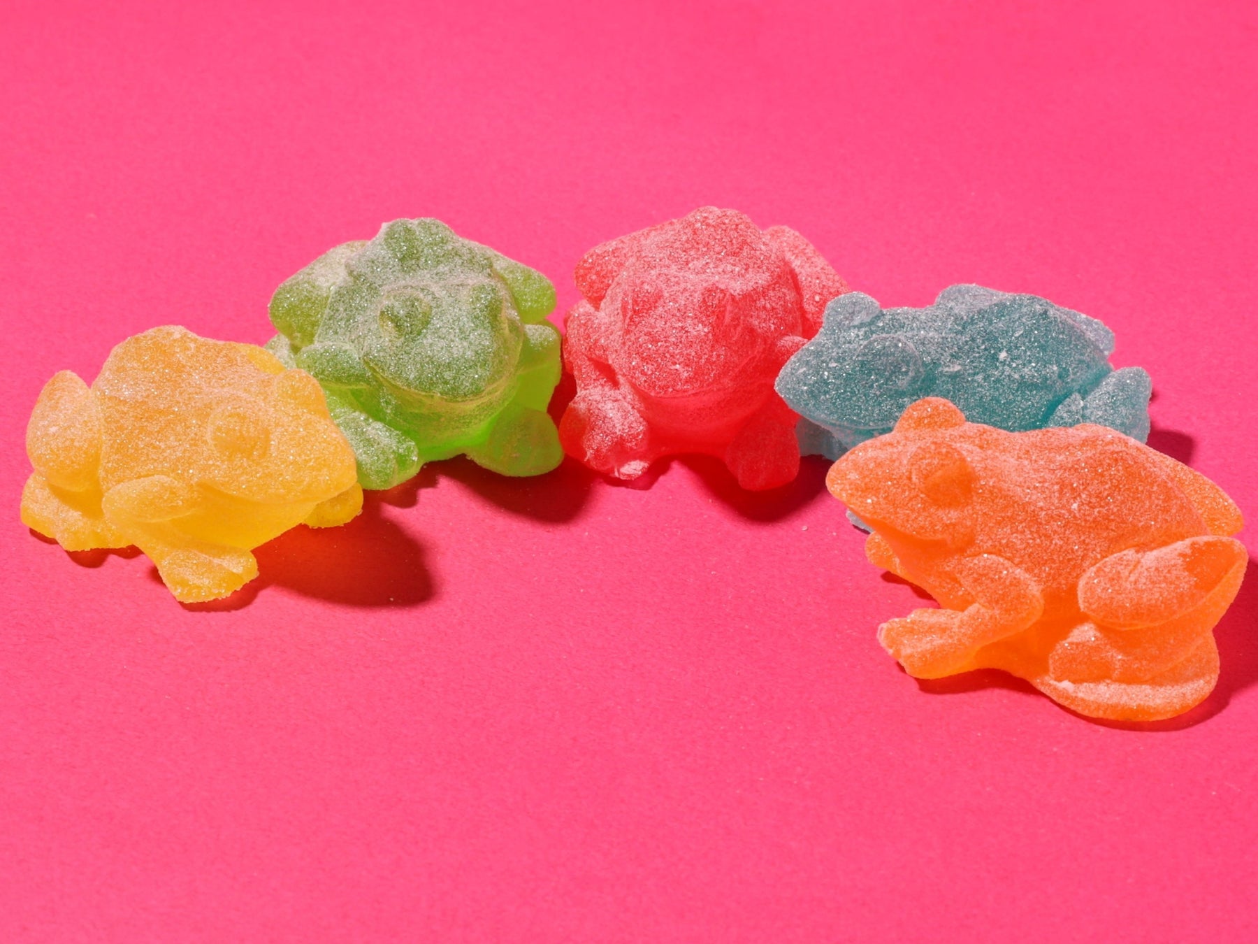 パパブブレ「グミ祭り」巨大なカエルグミや全28色のレインボーグミなど全9種 - ファッションプレス