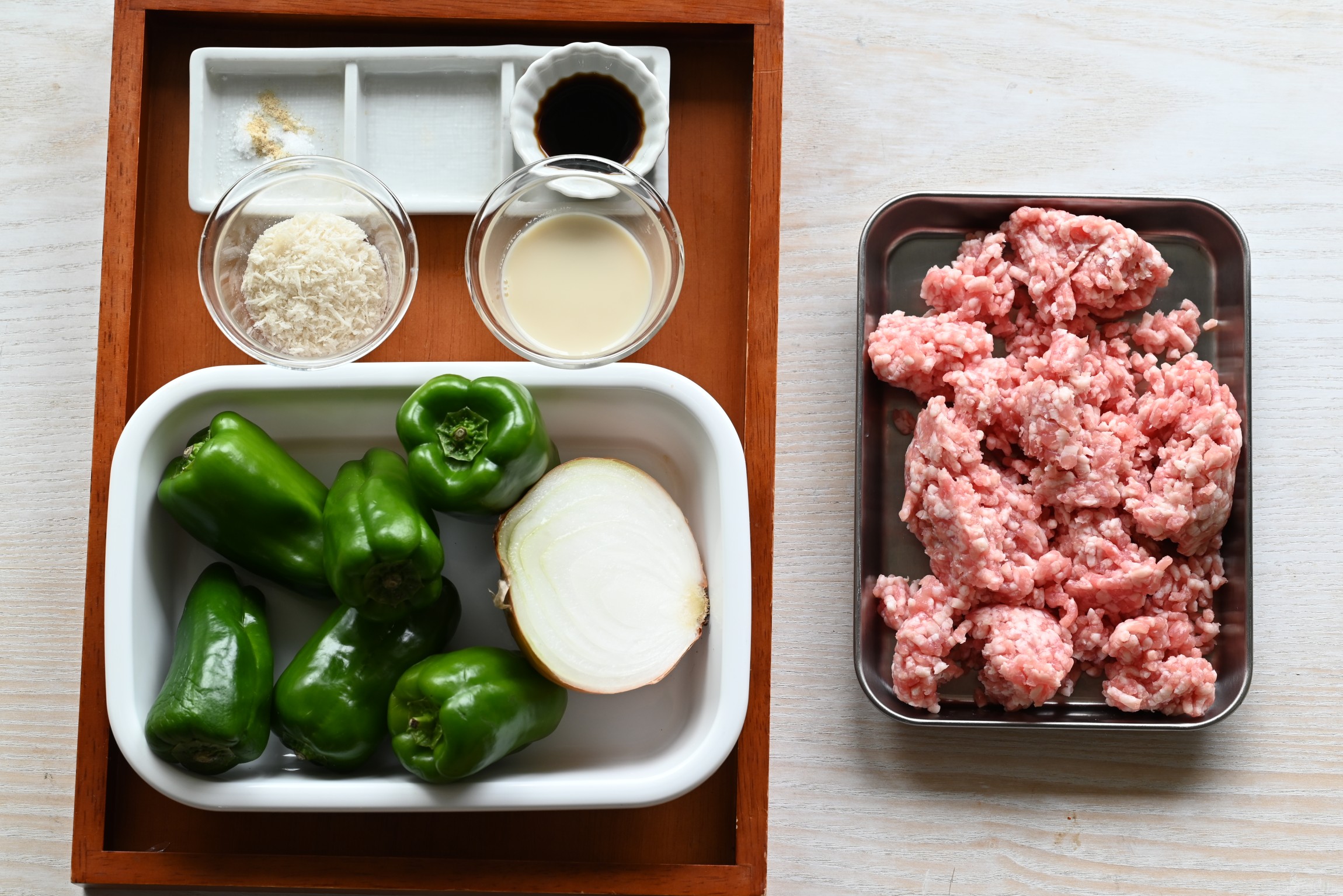 ピーマンの肉詰めはオーブン焼きが正解！必見の簡単レシピをお届け - macaroni