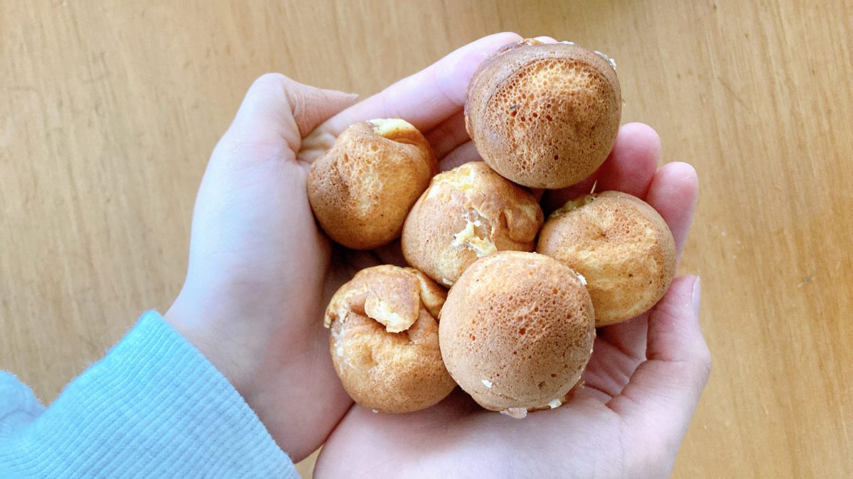 最大3時間待ちの行列ができるベビーカステラ屋台「中澤製菓」に商売の基本を見た - メシ通ホットペッパーグルメ