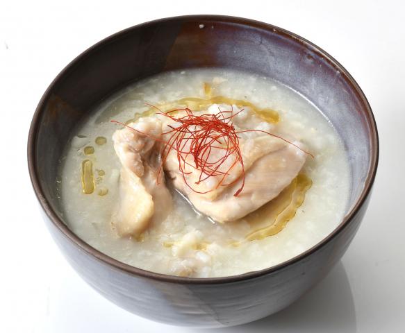 手羽元の参鶏湯 サムゲタン