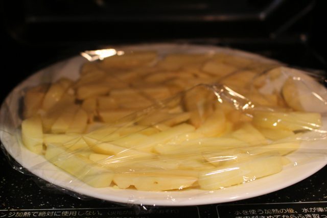 フライパンで！揚げないフライドポテト