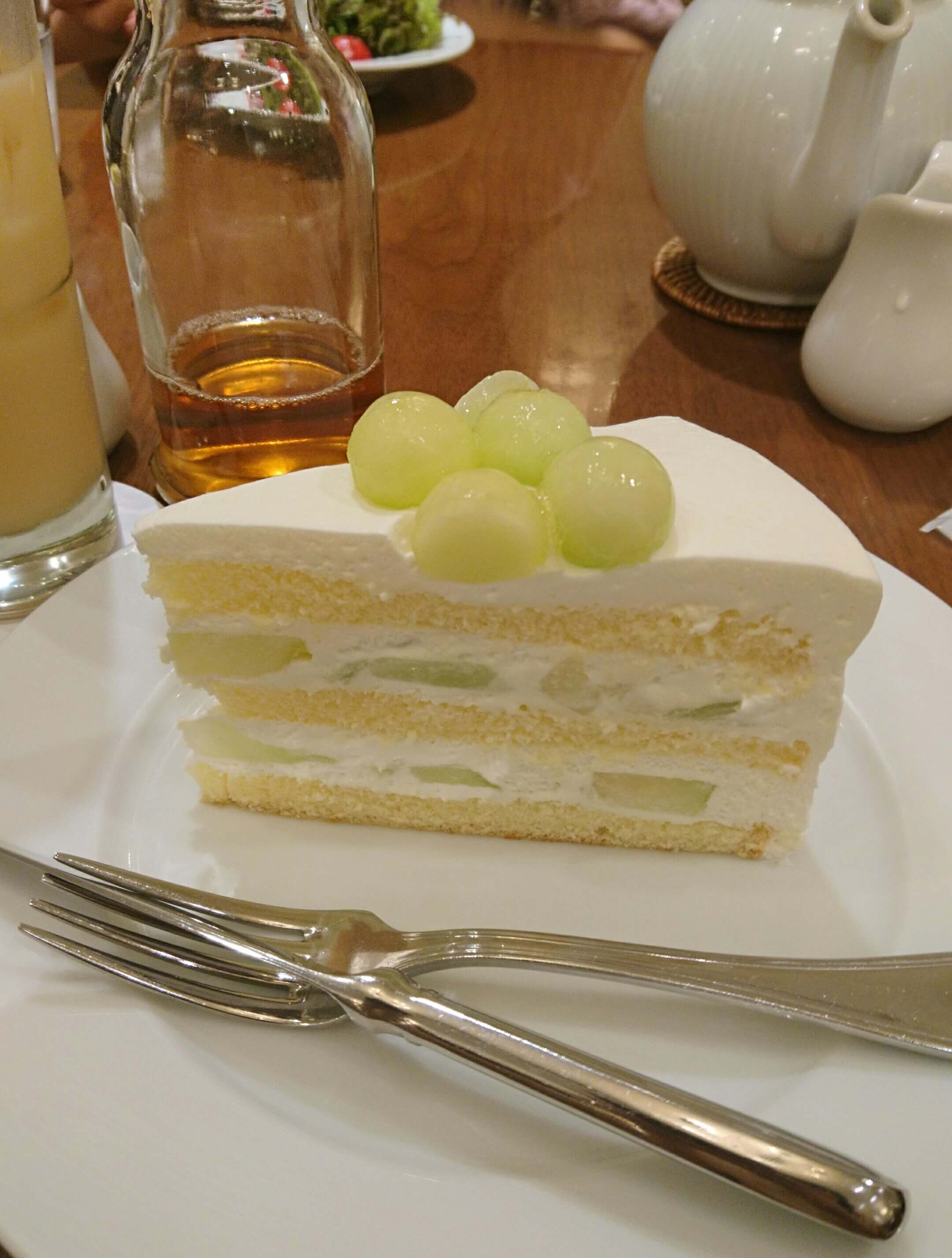 ハーブスのフレッシュケーキ HARBS Fresh Cakesランランのプライベートビーチ