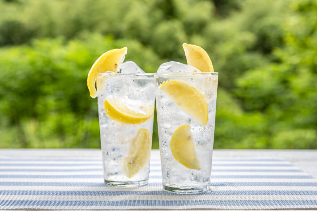 女子にも人気の芋焼酎の飲み方・割り方の「基本」と「アレンジ」を紹介