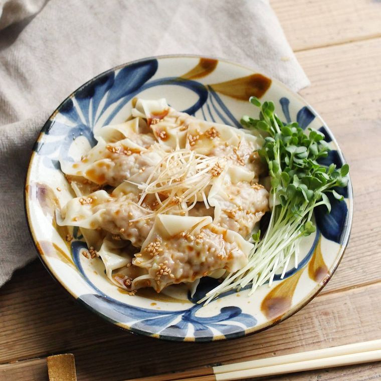 中身なんてちょっとで充分 パリっと揚げワンタン