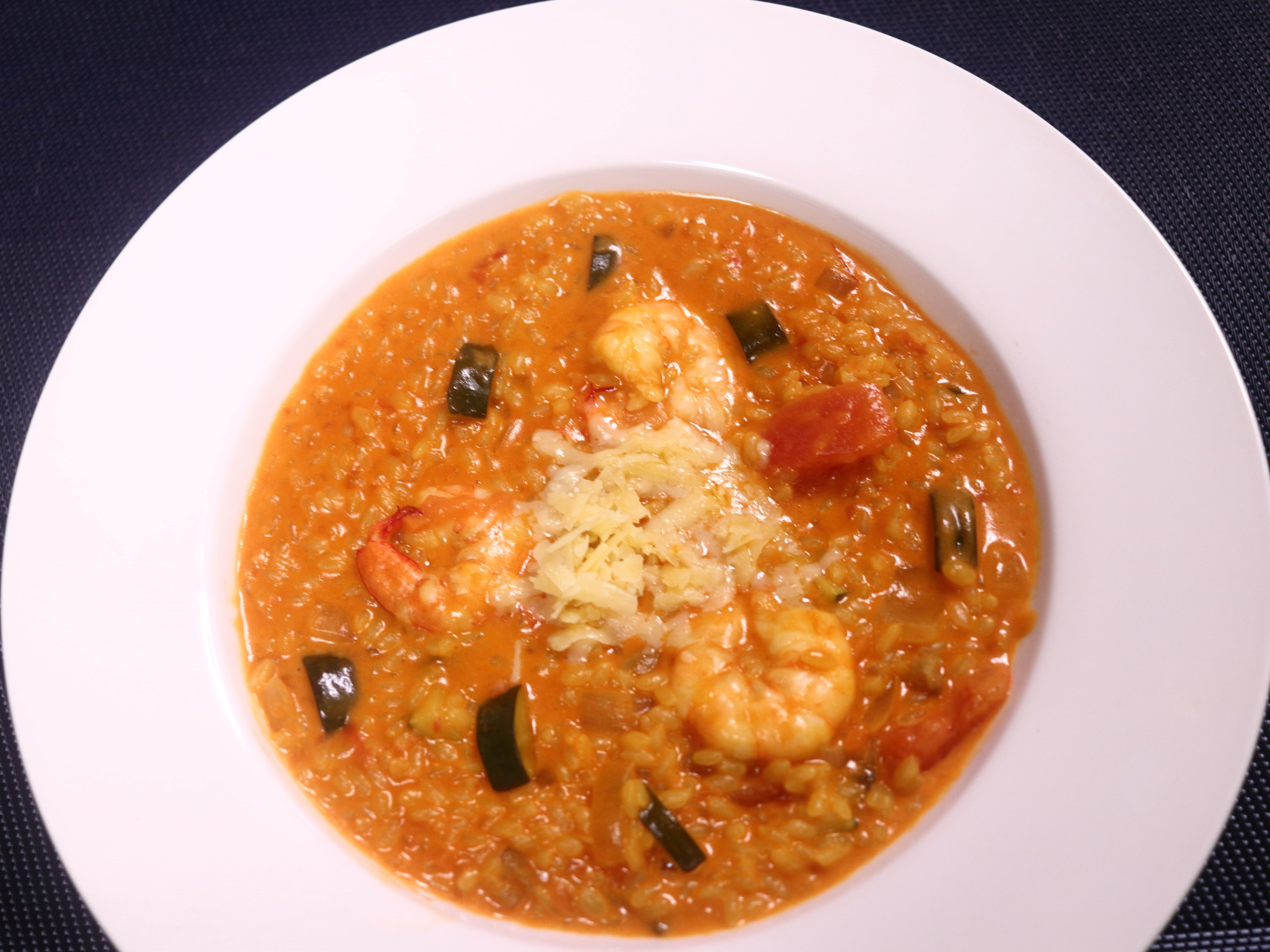 米から炊く簡単トマトリゾット