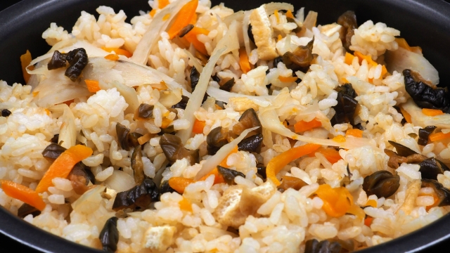 もち性の大麦「もち麦」と玄米の違い：栄養素とおいしい食べ方の徹底比較もちむぎ村 ‐ マルヤナギ