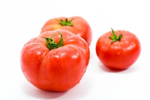 赤い食べ物T's KITCHEN