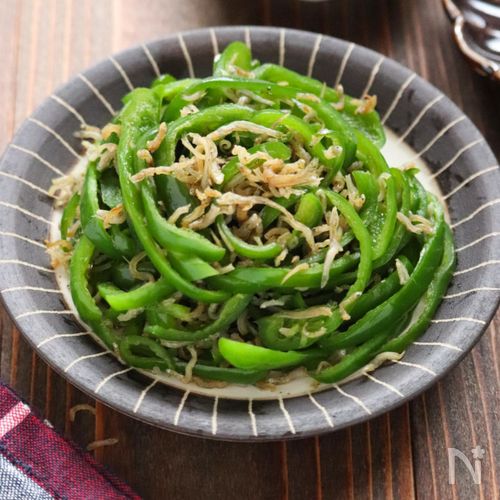 ＊ピーマンのおかかじゃこ炒め＊