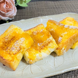 キャラメルバナナのフレンチトースト