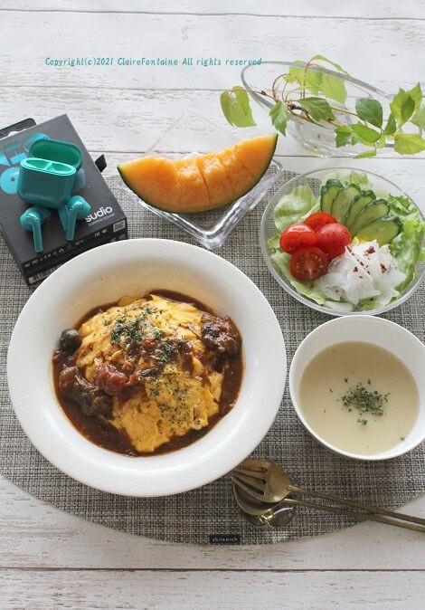 オムライスの献立 オムライスとバランスのいい主食・主菜・副菜・スープのレシピ