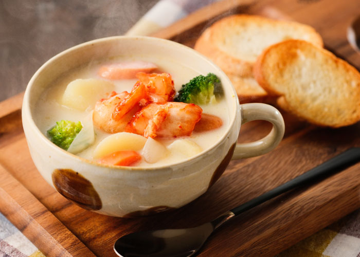 きのこたっぷり♪豆乳味噌チーズ発酵鍋おみそならハナマルキ