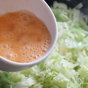 5分でごはんだよ～ ふわっふわで旨味しっかり！大量キャベツの「小麦粉なし！お好み焼き」に挑戦！ 家事ヤロウ!!!『あたらしい日日』こんな時代のニューノーマルな暮らし方。食と農、生活情報をお届けします