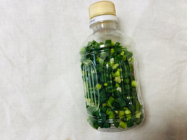 これだけで！？」「いつでもパラパラ♡」冷凍した万能ねぎが固まらない裏ワザ♪ 試してみた暮らしニスタ ｄメニューニュース NTTドコモ