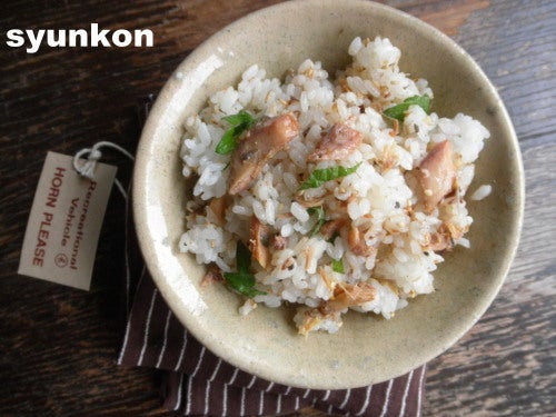 さば缶のサッと混ぜごはん