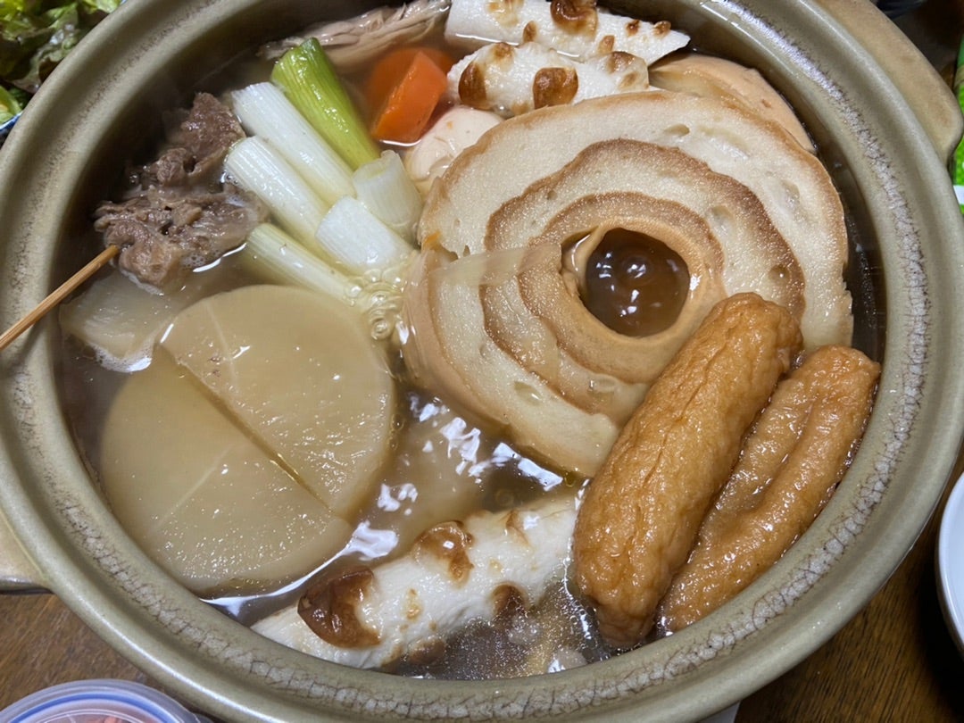 おでんに車麩今宵の月