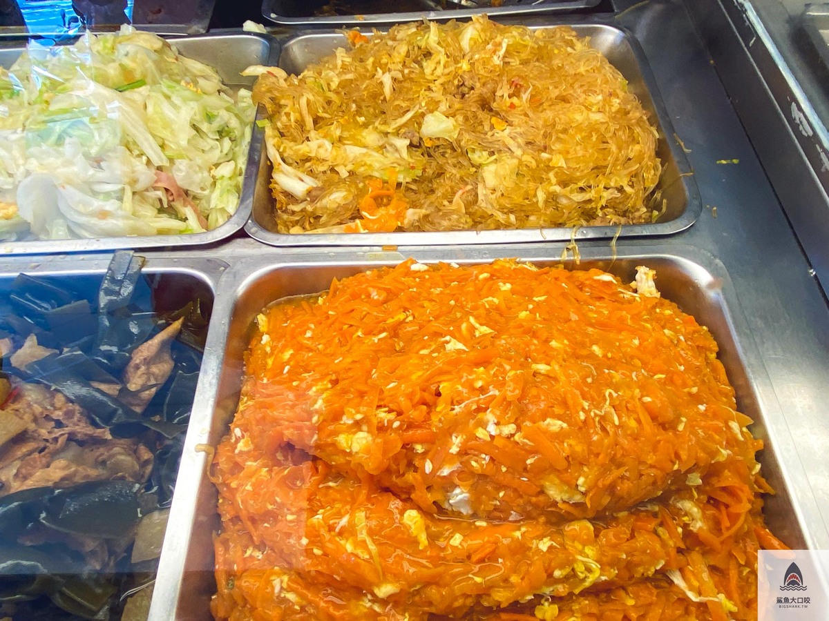 正忠排骨飯新視覺「排骨君」展活力