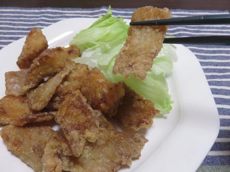 居酒屋経営の方必見！エイヒレのこんな食べ方知ってますか？エイヒレを使った揚げ物レシピです