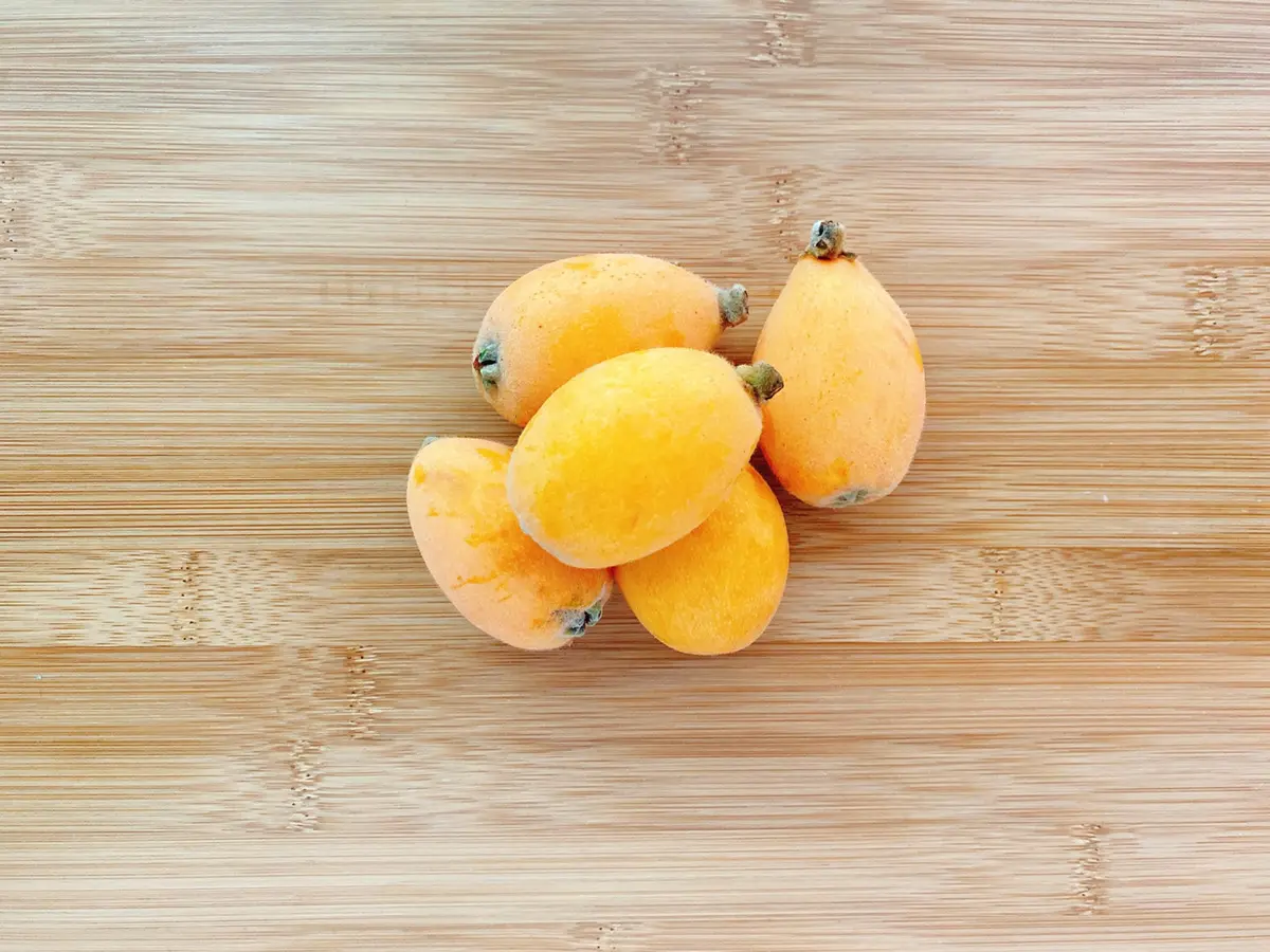 冷たいびわを食べたいときには びわの食べかた びわ保存方法マルシェ愛媛 ブログ