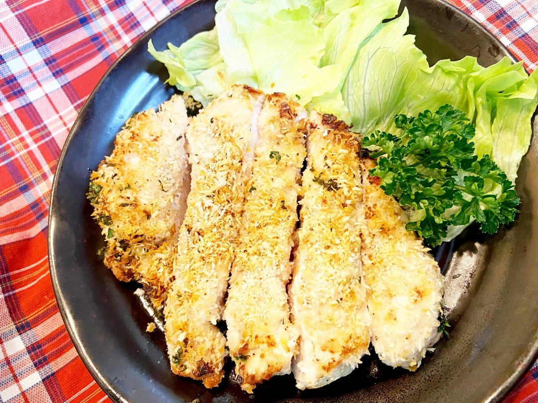 業務スーパーの冷凍「鶏屋さんのチキンカツ １ｋｇ」は、安いのにサクサクジューシーで信じられない！ - 子育て主婦のコツコツ生活