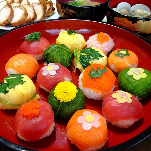お子さんと一緒に作れる♪宝石みたいな「手まり寿司」の作り方 - トクバイニュース