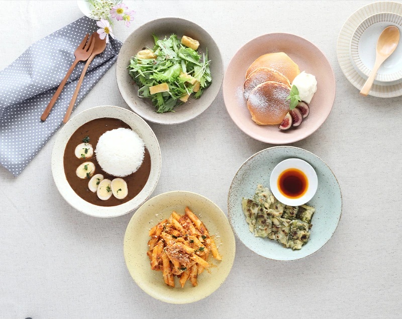 ナチュラルな質感のアイテムで秋のテーブルコーディネート