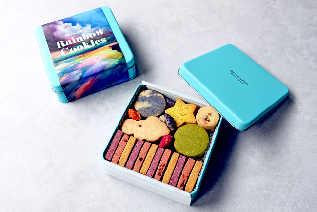 お菓子などの空き缶を アンティーク風にリメイクする方法of nou