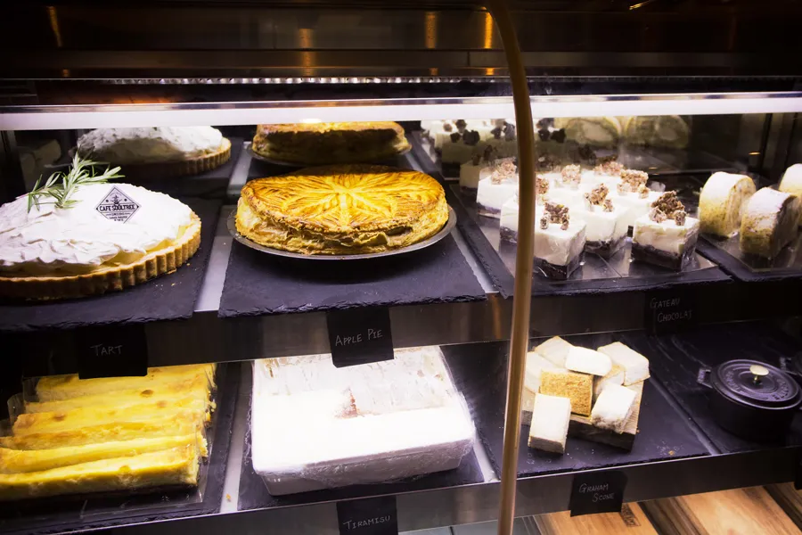 二子玉川 話題の倉庫カフェ「カフェ ソウルツリー」